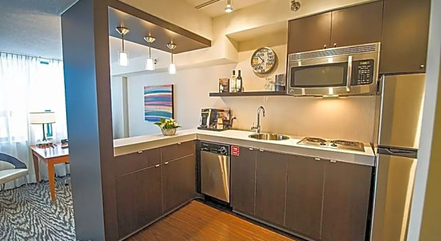 Двухместный номер Deluxe c 1 комнатой Cambridge Suites Hotel Halifax