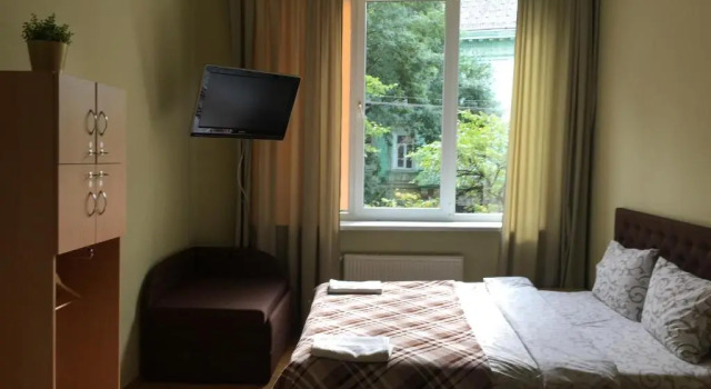 Четырёхместный номер Classic Lviv Euro Hostel