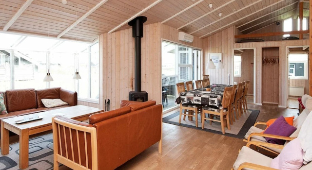 Cozy Holiday Home in Juelsminde With Swimming Pool, Prenota Hotel Juelsminde 