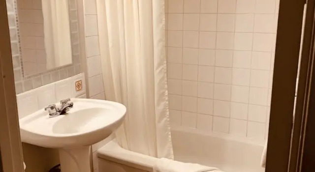 Люкс Classic Red Carpet Inn & Suites