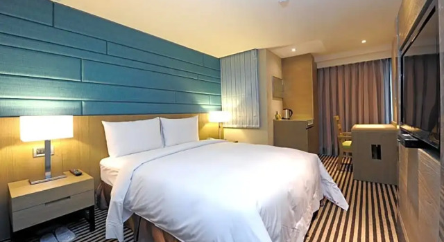 Run of House International Citizen Hotel