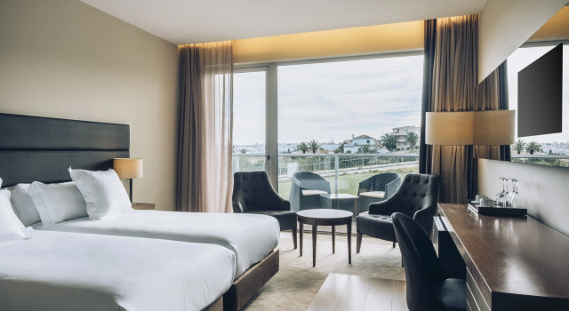 Iberostar Selection Lagos Algarve, Забронировать Отель Бизнес-отели Лагуш, рядом с Пляж Мейя Прая, 4* 5*