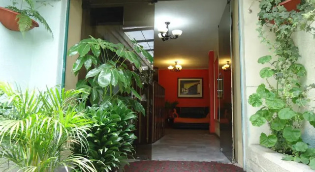 Hostal Ronys