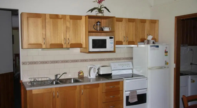 shady brook cottages, Book Hotel  