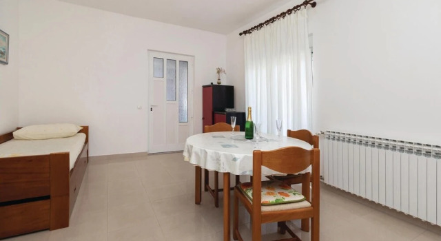 Nice Home in Zadar With Wifi and 1 Bedrooms, Забронировать Отель Отели Задар 3 звезды, рядом с Пляж Пунта Байло, 3*