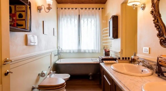 Вилла Deluxe Charming Florentine VILLA in the City. PLUS