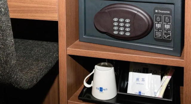 Кровать в общем номере (женский номер) Four Points Flex by Sheraton Osaka Umeda