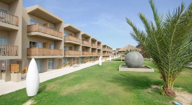Двухместный семейный номер Standard с видом на сад Oasis Salinas Sea