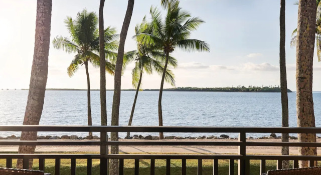 Четырёхместный номер Standard oceanfront The Westin Fiji Golf Resort & Spa