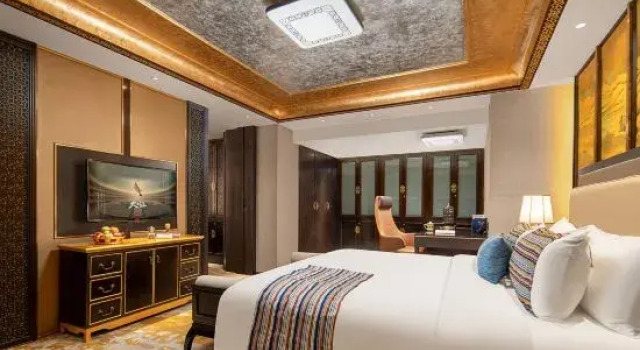 Люкс Executive Minshan Lhasa Grand Hotel