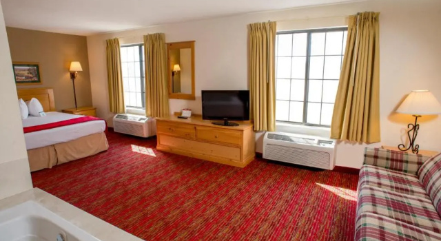 Люкс Comfort Inn & Suites Summerset - North Rapid City