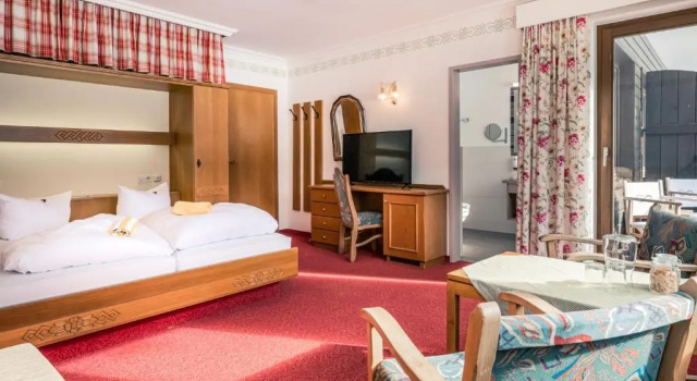 Двухместный номер Standard с балконом Hotel Föhrenhof