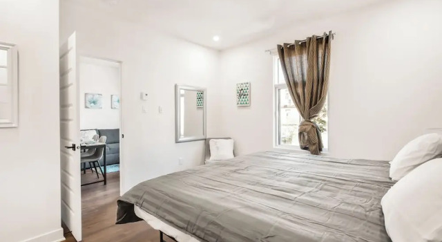 Апартаменты Standard Hotel Le Mile End - M11