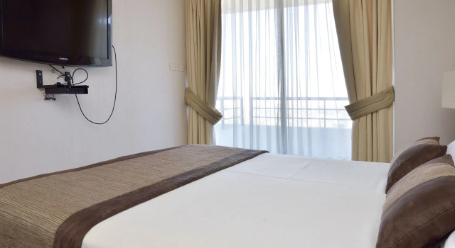 Norus Las Condes, Buchen Sie Ferienwohnung Las Condes Metropolitan Region, in der Nähe von Einkaufszentrum Apumanque Mall
