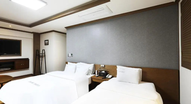 Двухместный номер Standard BOLTON Hotel