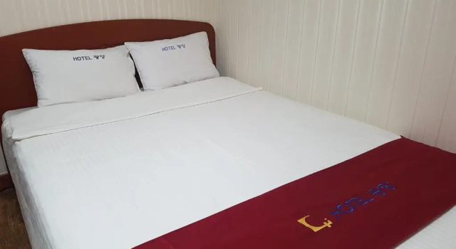 Двухместный номер Standard Gwang Jang Hotel