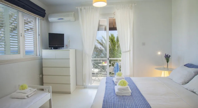 you Have Found The Perfect 5 Star Villa Ayia Napa Villa 34, Забронировать Вилла Отели Айия-Напа с парковкой, Парковка