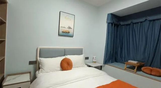 Люкс с 4 комнатами с видом на реку Dongjiang Lake Dongya Apartment