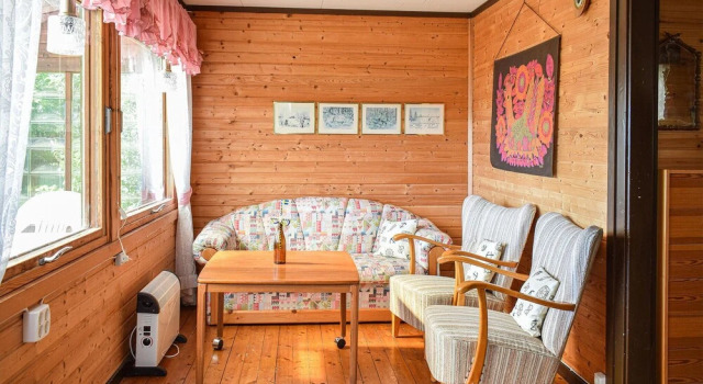 Beautiful Home in Vimmerby With 2 Bedrooms and Sauna, Varaa Hotelli Vimmerby 