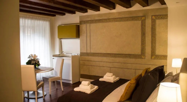 Номер Deluxe Cavour44 - Palazzo Canossa
