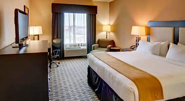 Люкс Deluxe Holiday Inn Express Hotel & Suites Paris by IHG