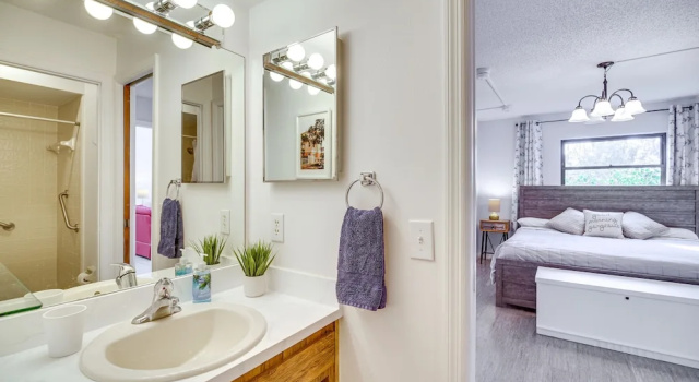 Апартаменты Satellite Beach Townhome w/ Patios, & Beach Gear
