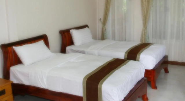 Le Prandar Resort, Забронировать Курортный отель Отели Самого Рой Йота с бассейном, Бассейн
