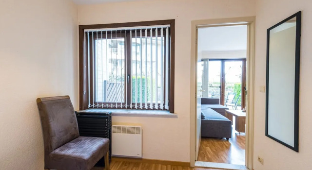 Cosy apartment for a family, Rezerwuj Apartament Hotele w Bruksela z parkingiem, Parking