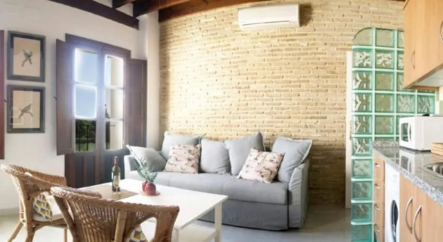 Trianabridgeviews Ático con vistas al puente de Triana calle Castilla 38, Забронировать Отель Триана Севилья, рядом с Торре-дель-Оро