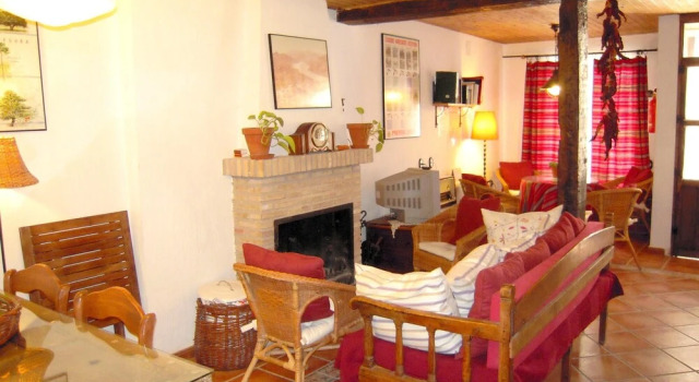 House With 4 Bedrooms in Hornos, With Wonderful Mountain View, Terrace and Wifi, Забронировать Отель Орнос Sierra de Cazorla, Segura y Las Villas Nature Reserve