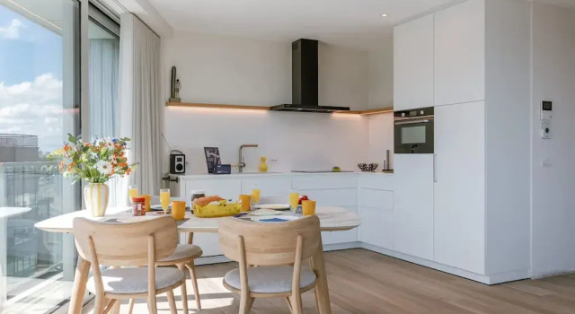 Baldus in Koksijde With 2 Bedrooms and 1 Bathrooms, Rezerwuj Apartament Hotele w Bruksela z parkingiem, Parking