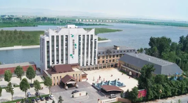 Dandong Pearl-lsland Golf Club, Book Hotel Dandong Liaoning