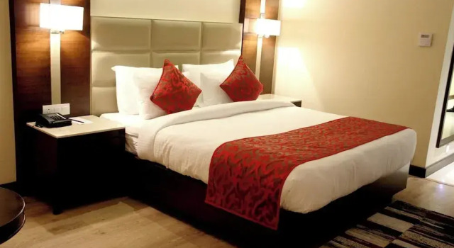 Номер Deluxe Continent Hotel Nawanshar