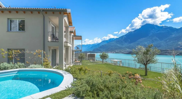 Apartment Veronica - Domaso, Book Apartment Hotels in Como with a Pool, Swimming Pool