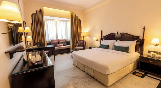 Двухместный номер Royal KK Royal Hotel & Convention Centre