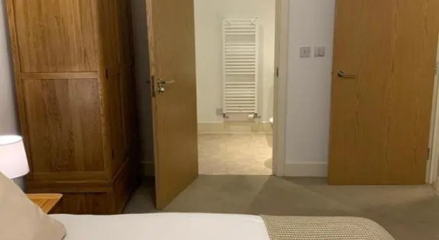 Reading Station Apartment by Shepherd Serviced Apartments, Varaa Huoneisto Asunnot kohteessa Merseyside, Huoneisto