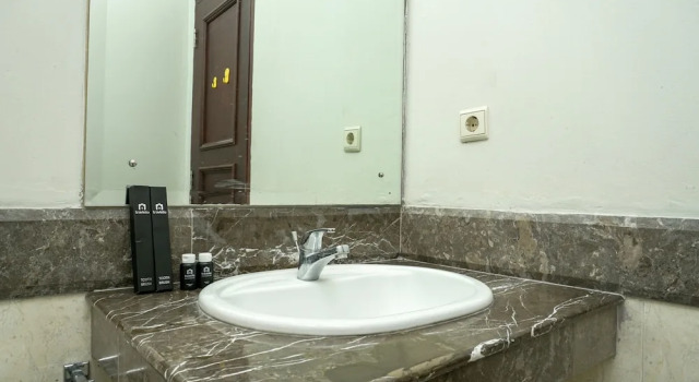 Апартаменты c 1 комнатой Comfy 1Br At Bellezza Apartment