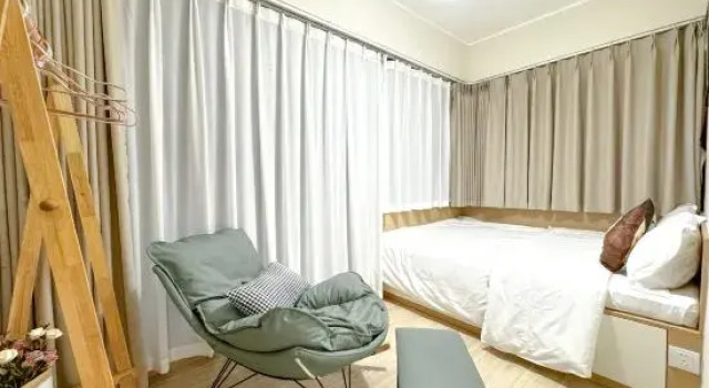 Люкс с 3 комнатами с красивым видом из окна BEIHAI North Sea Heart · Zome Air View 270 ° Super View Sea View Beach Service Apartment