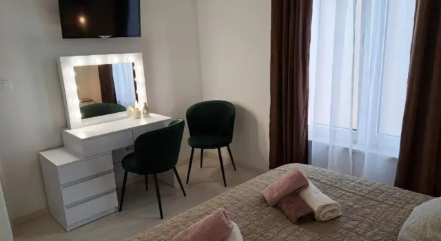 Elegant Villa Ilma with Pool - Villa With Pool, Забронировать Вилла Отели в центре Водице, в центре