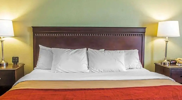 Номер Standard Quality Inn Belton - Kansas City South