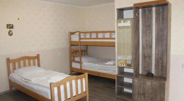 Четырёхместный номер Standard с видом на горы Roza Guesthouse