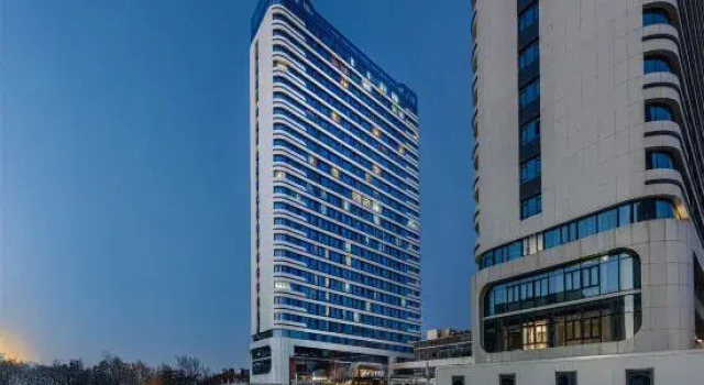 Home Inn Neo (Jinan Daming Lake Huangtai Branch), Prenota Hotel Hotel a Shandong con parcheggio, Parcheggio