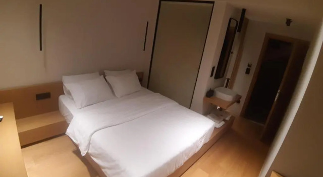 Двухместный номер Deluxe с балконом Theofilos City Hotel