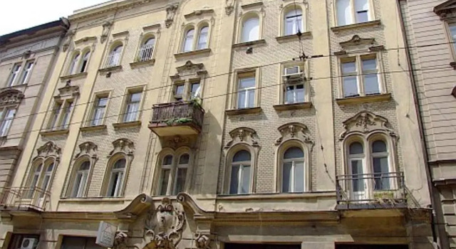 Comfy, renewed 3 bedroom apt in center, Забронировать Отель Будапешт 