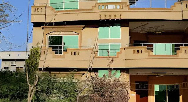 Kashee's Lodges