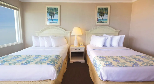 Четырёхместный номер Standard рядом с пляжем Seabonay Oceanfront Motel