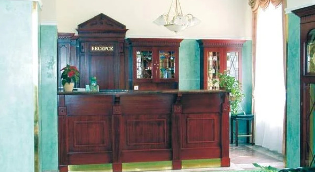Hotel Mignon, Забронировать Отель Карловы Вары Карловарский край, рядом с Train Station Karlovy Vary