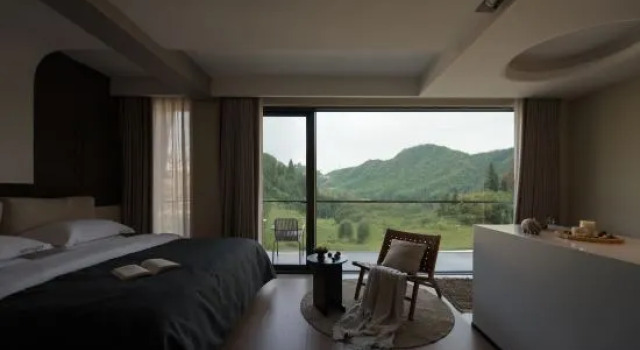 Кровать в общем номере с 4 комнатами Rainveil, 180 ° Stream, Rice Fields, Designer Vacation, Meisu (Cloud Grassland Store)