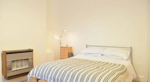 Lovely Spacious Central 3 Bedroom Apartments, Varaa Huoneisto Asunnot kohteessa Merseyside, Huoneisto