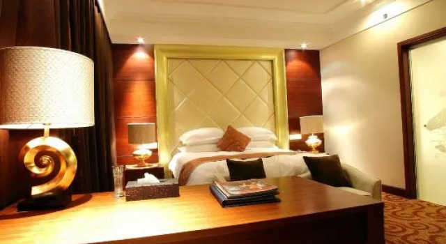 Люкс Business Jinyan Hotel